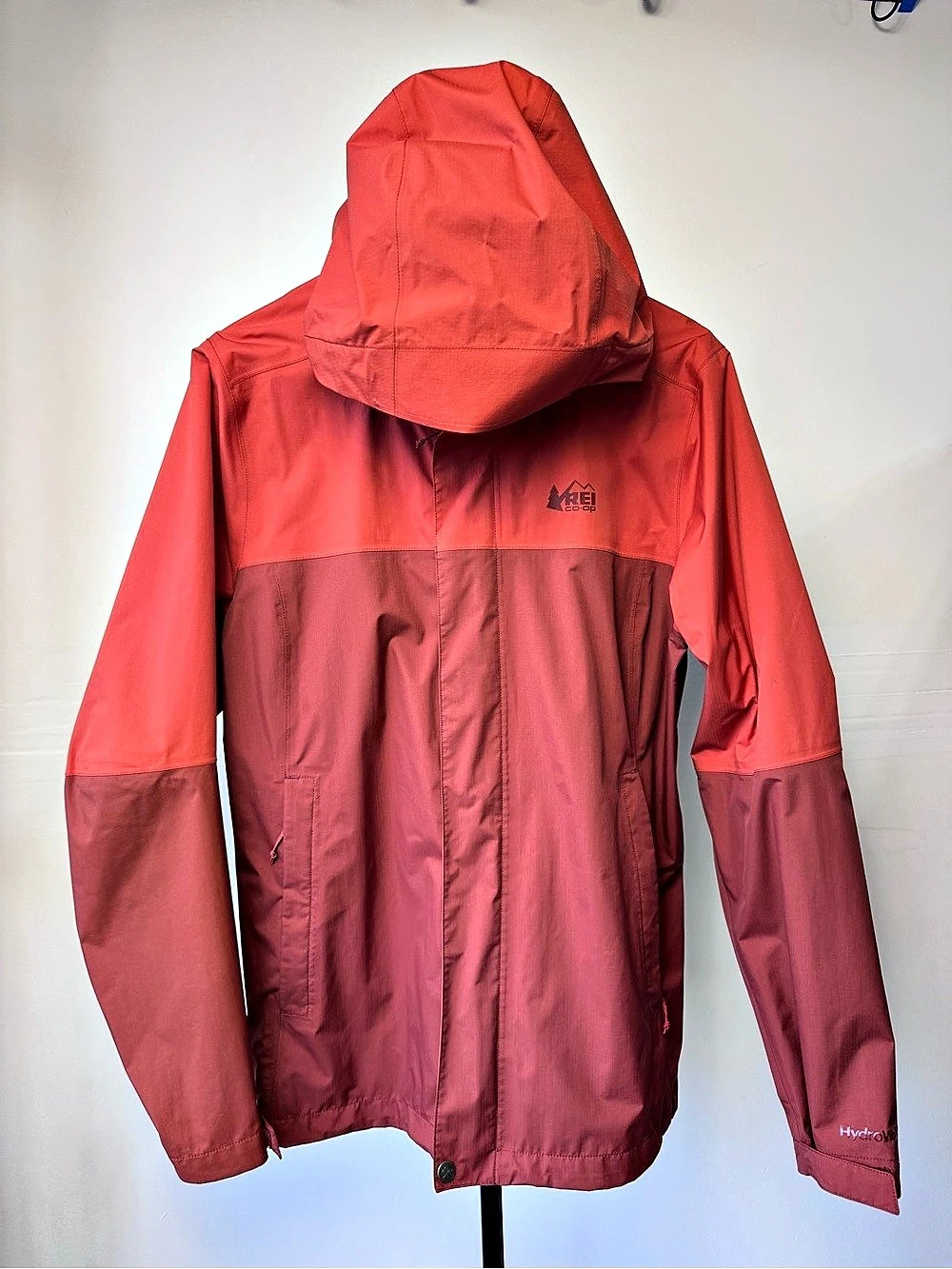 REI Co-op Men’s Rainier Rain Jacket HydroWall 2.5 L Waterproof Windproof Large